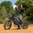 GOTRAX Everest Electric Dirt Bike - Image 5