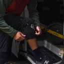 Fox Launch Knee Guards D30 (M) - Image 2